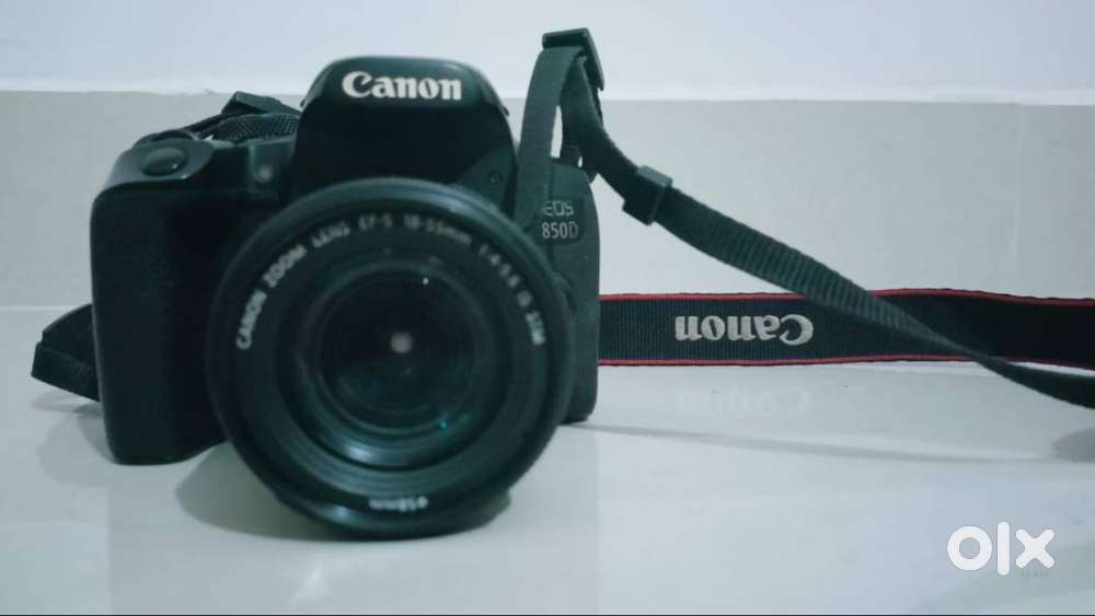 Canon 850D