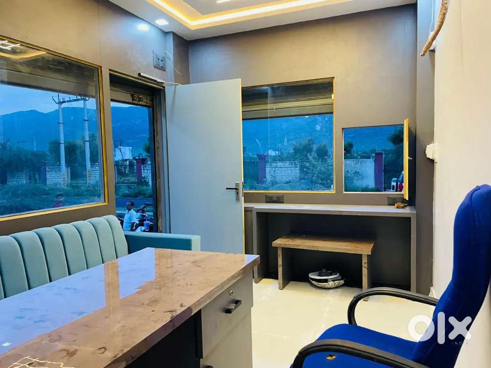 Luxurious Office with 1RK. Reasonable & Reliable.