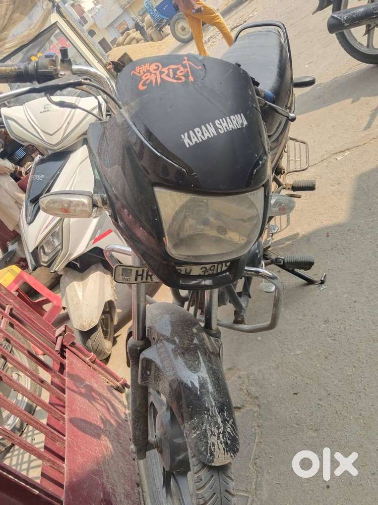 SUPER SPLENDER    RS 32000