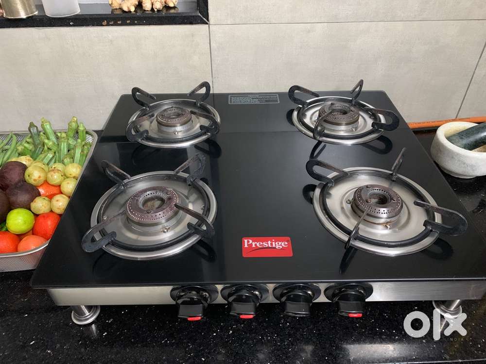 4 burners gas stove