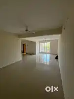 Unfurnished 3bhk flat for rent