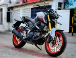 Mt15 V2 top model low km