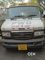 New model Tata 407 gold