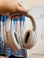 Sony WH-1000XM4 Headphone