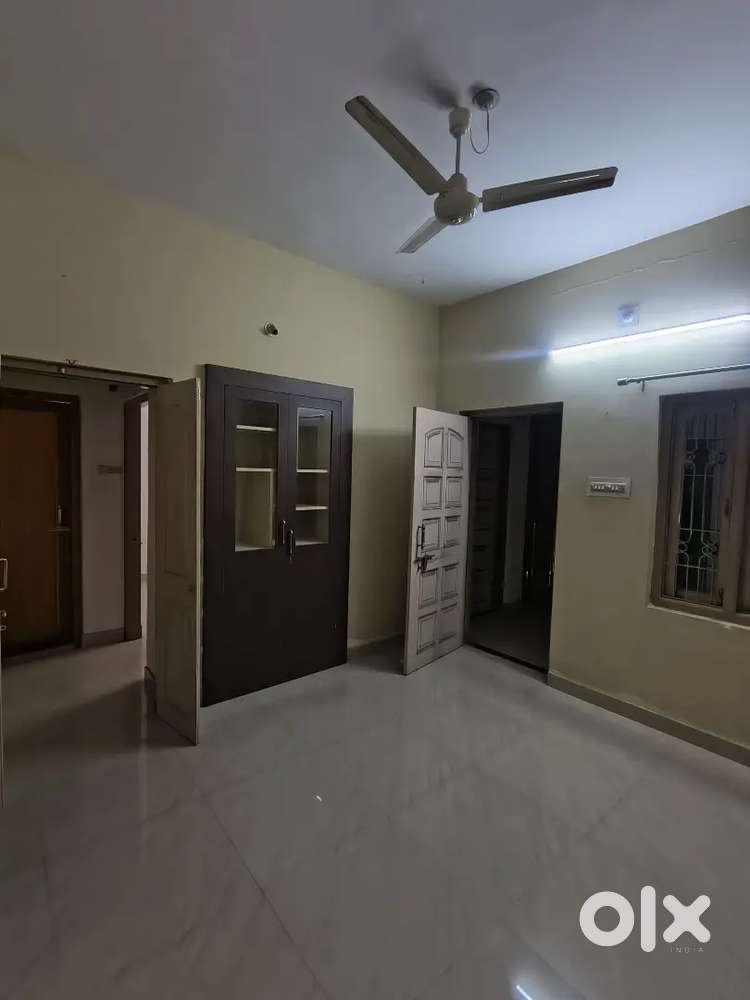1bhk semi furnished ( coupboards, modular kitchen available)