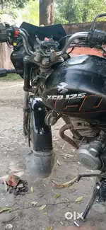 Bajaj  xcd 125