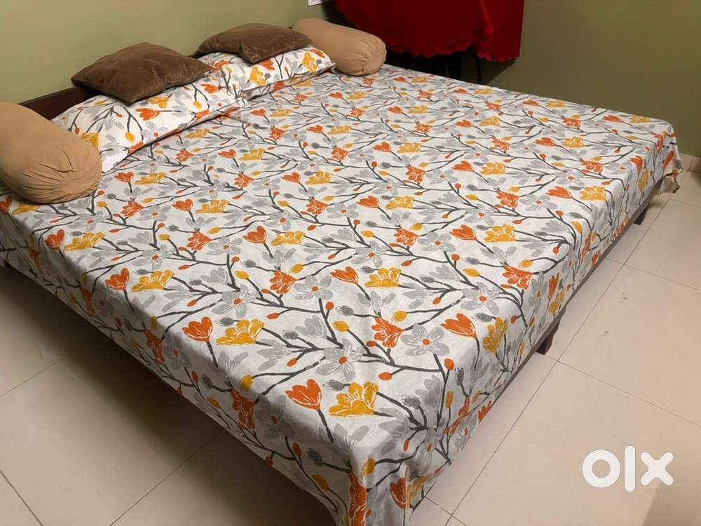 Selling 2 single beds (3x6 ft) along with mattresses.