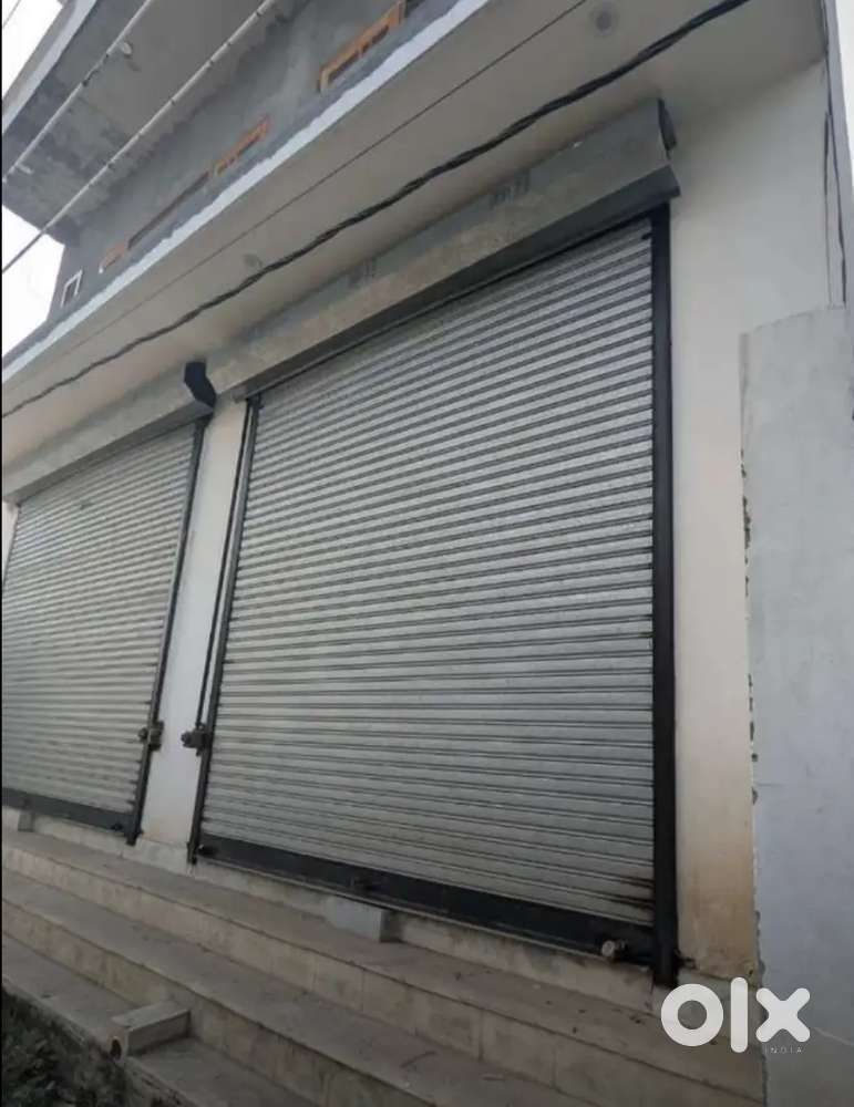 Shop available for rent at prime location