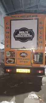 Food truck tata chota hatti