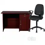 Mahagony colour table with chair