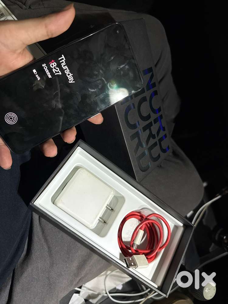 One plus ce 2 8/128 gb