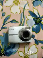 Kodak Easy share C613 camera in good condition full working good