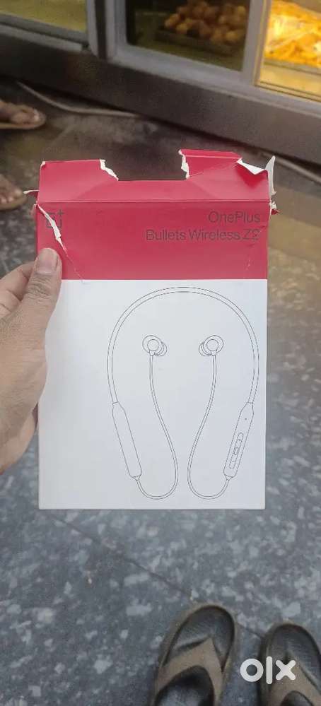 Oneplus Z2 neckband in brand new condition