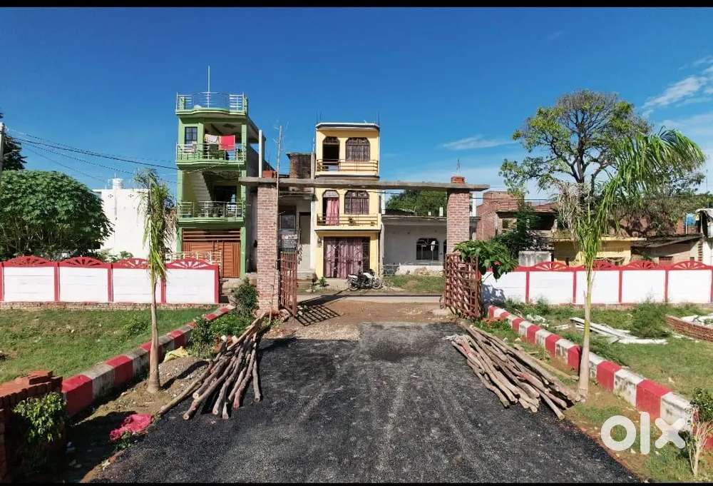 5% डिस्काउंट और 30.25 रोड  तुरंत रजिस्ट्री और कब्जा दाखिल खारिज जमीन