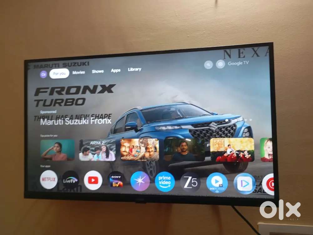 32inch tv New one month old