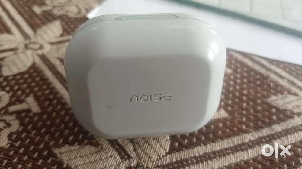 Noise buds