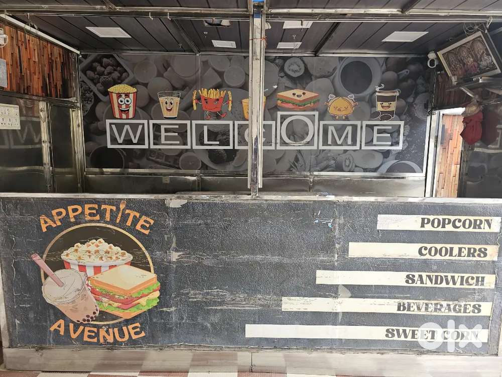 SS sandwich waffle cafe