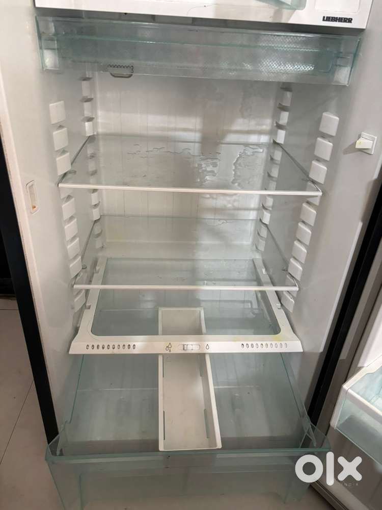 Liebherr fridge 220ltrs