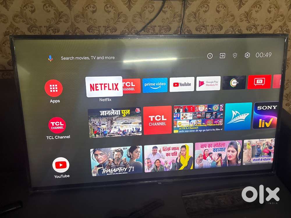Good condition brand new awesome piece 55 inch