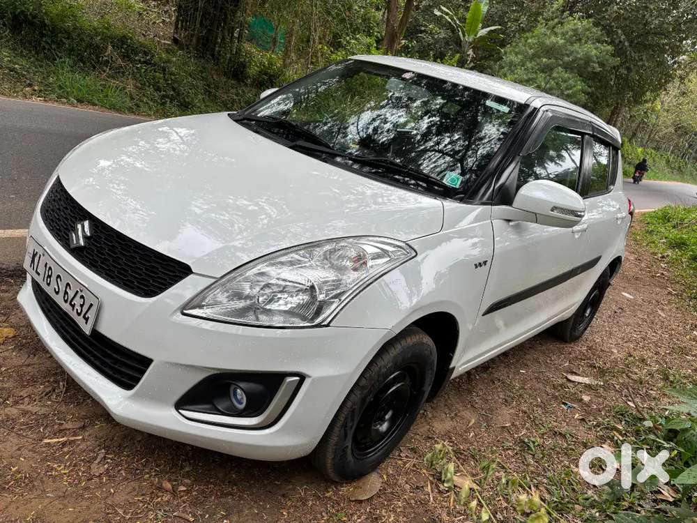 Maruti Suzuki Swift 2017 Petrol 81900 Km Driven