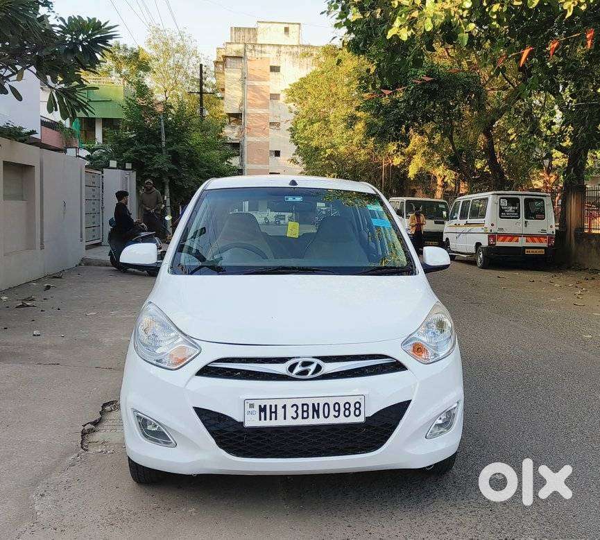 Hyundai i10 Sportz 1.1 iRDE2, 2014, Petrol