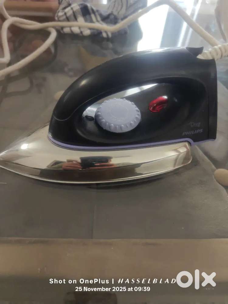 Philips Diva 80 iron press
