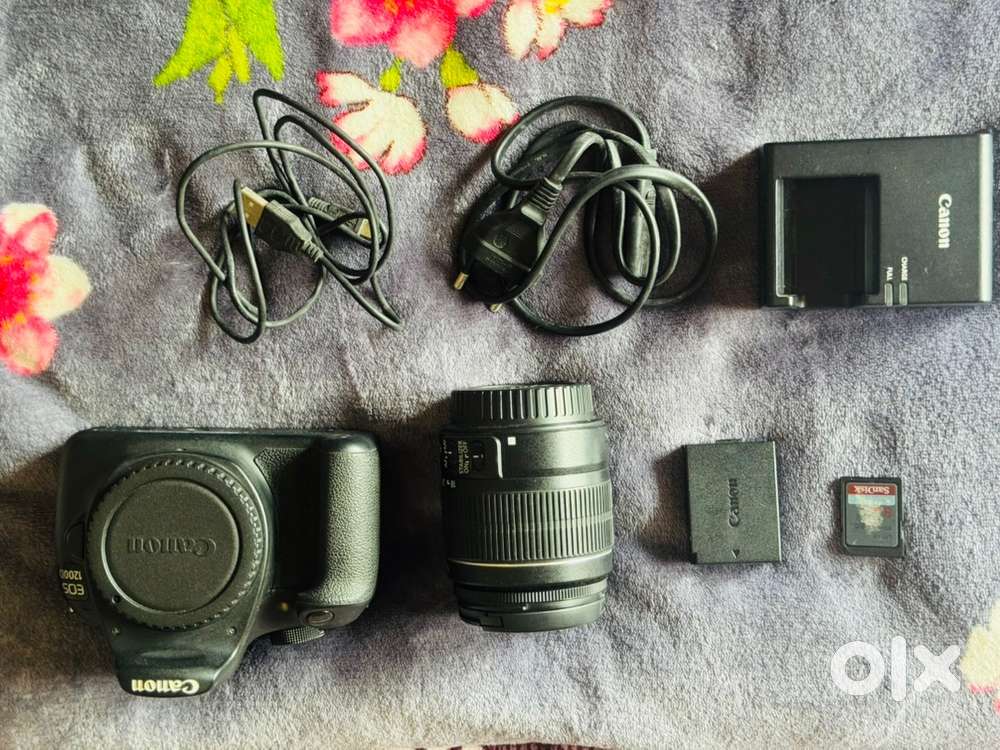 CANON 1200D