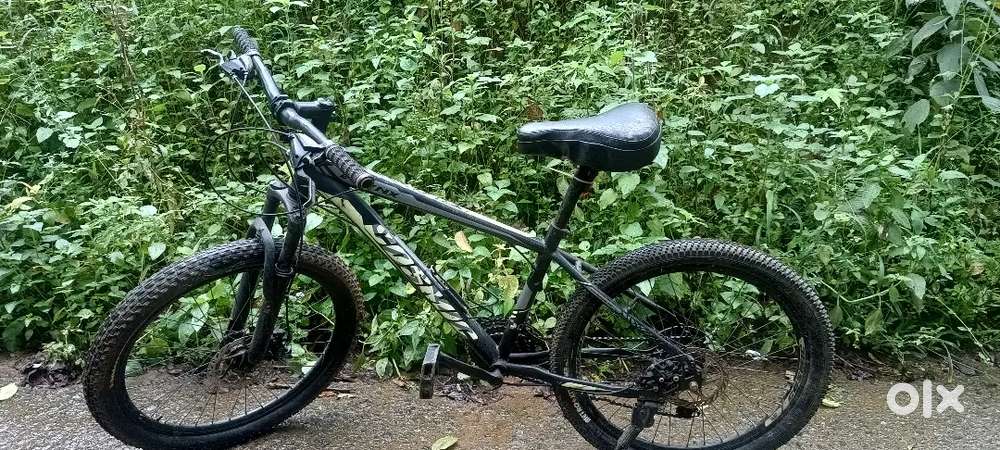 Cosmos 21 gear cycles,3 year old