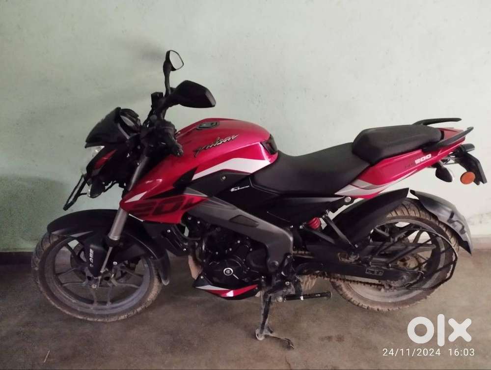 Bajaj Pulsar ns 200 in very good condition