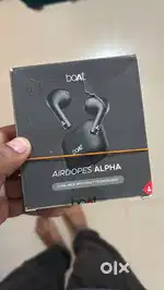 Boat Airdopes Alpha