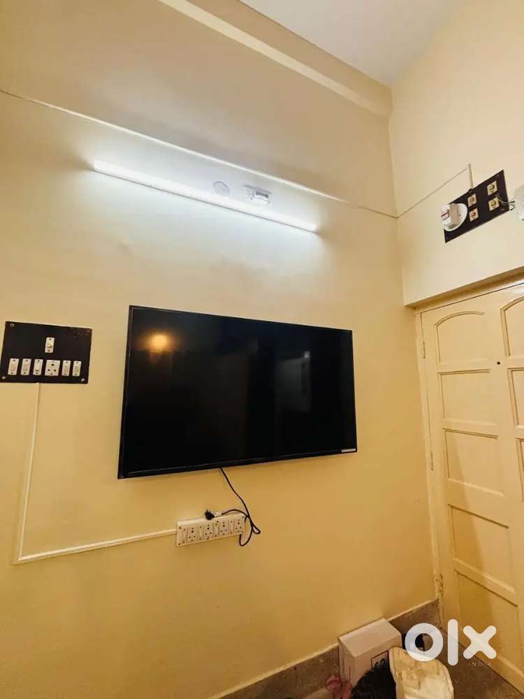 Beside Dhakuria Bridge/ State Bank