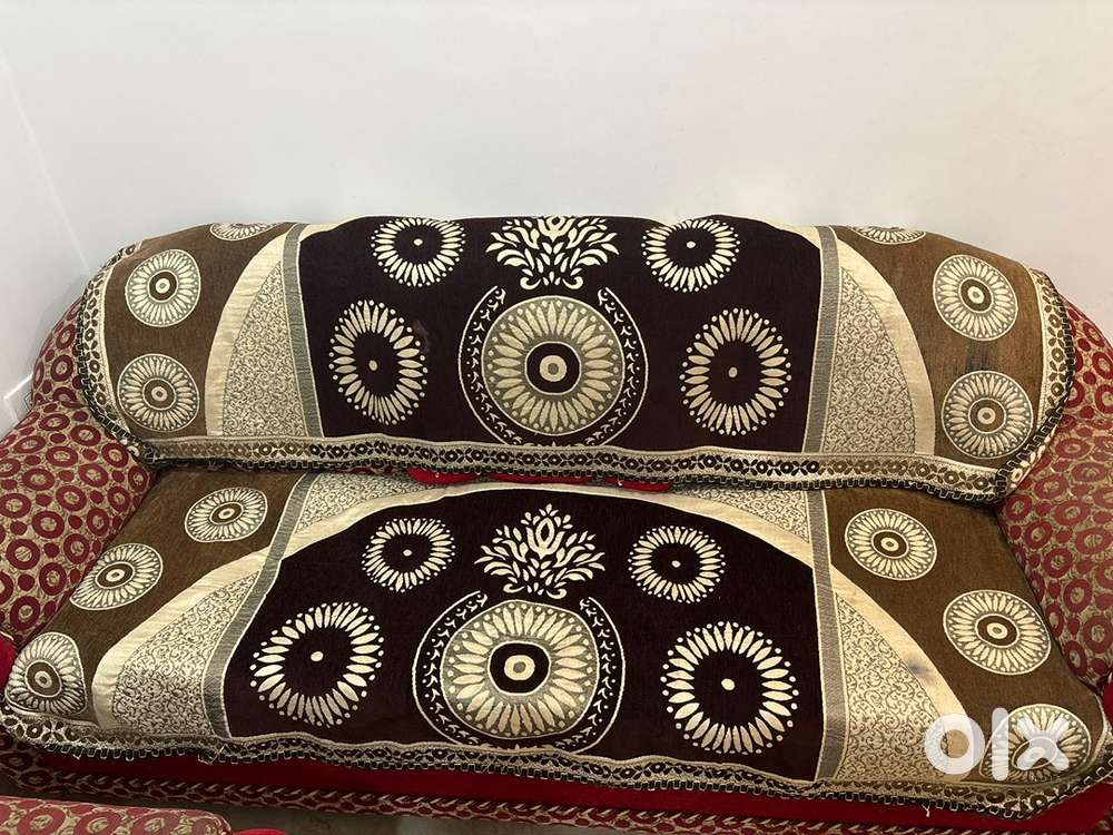 5 Seater Sofa with cover