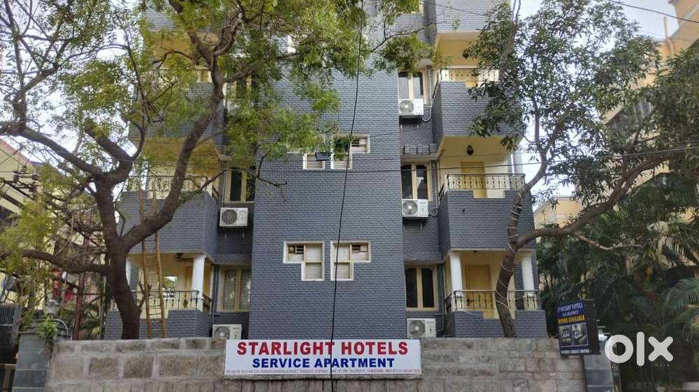 HOTEL MFRONT OFFICE RECEPTIONIST MALE OR FEMALE