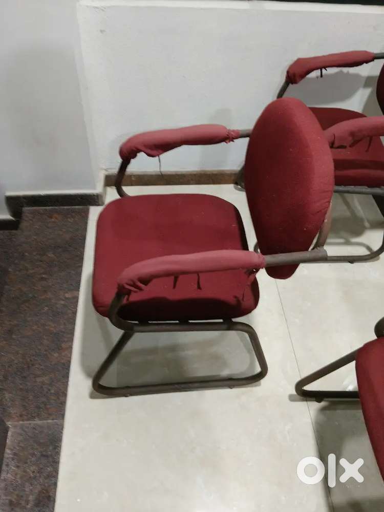 Visitor chair metal