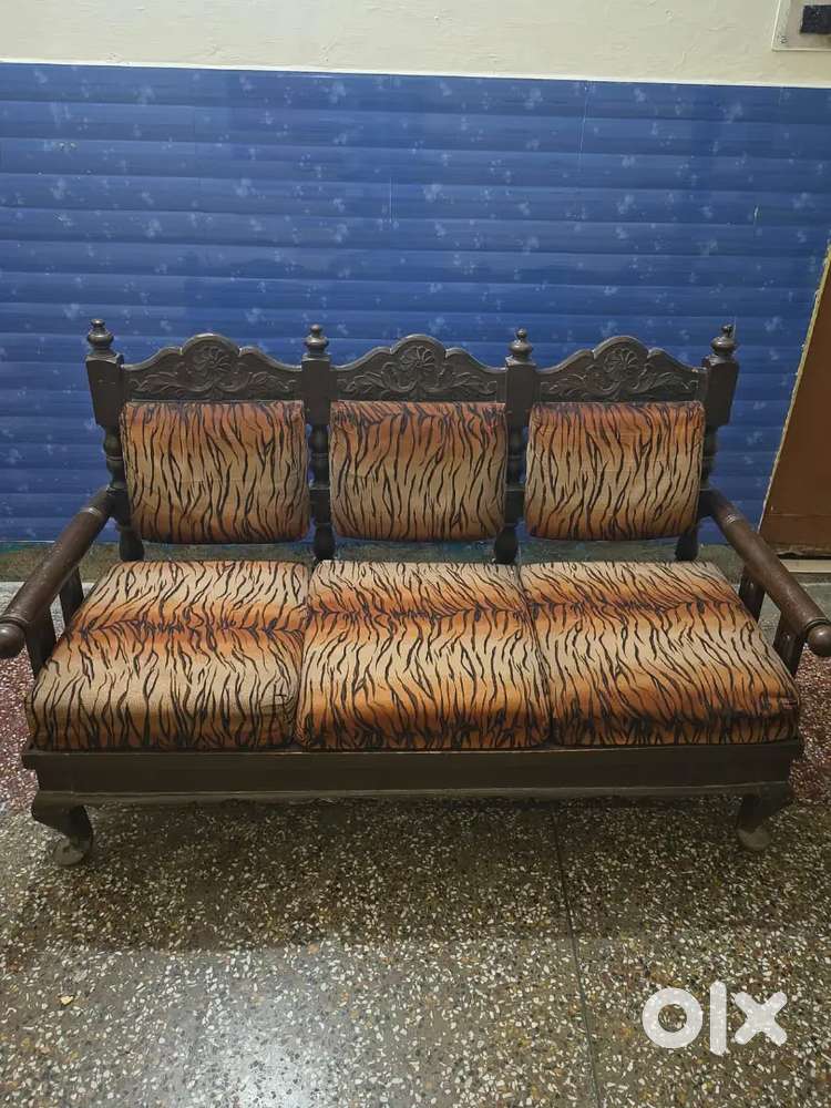 Premium Sheesham Wood Furniture Set