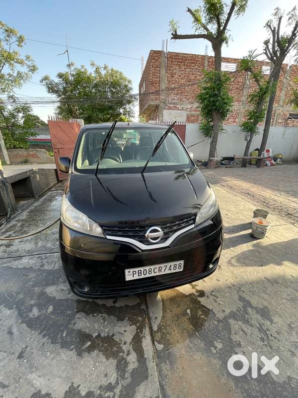 Nissan Evalia 2014 Diesel 115000 Km Driven