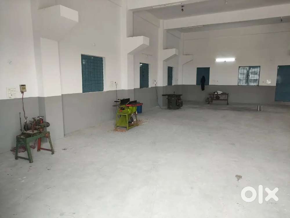 Industrial building for rent