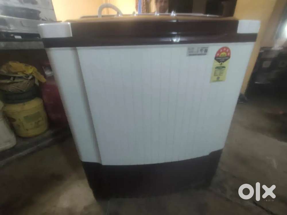 LG washing machine 8kg 5 star semi automatic