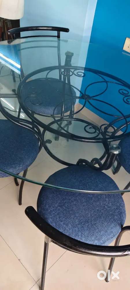 Rod iron 4 seater dining table for sale