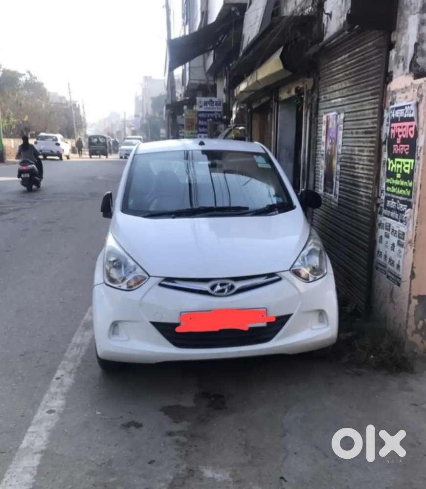 Hyundai EON 2015 Petrol 12000 Km Driven