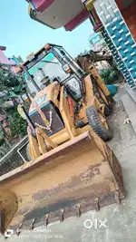 Caterpillar 424b2 ,with breaker &small bucket