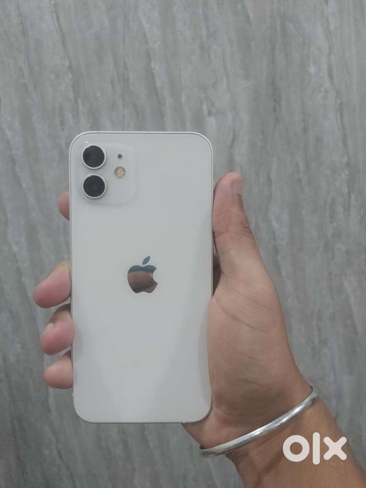 iPhone 12 64GB