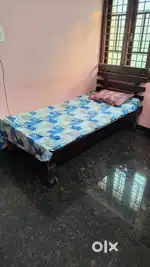 Room sharing 1 BHK & need 1 employee