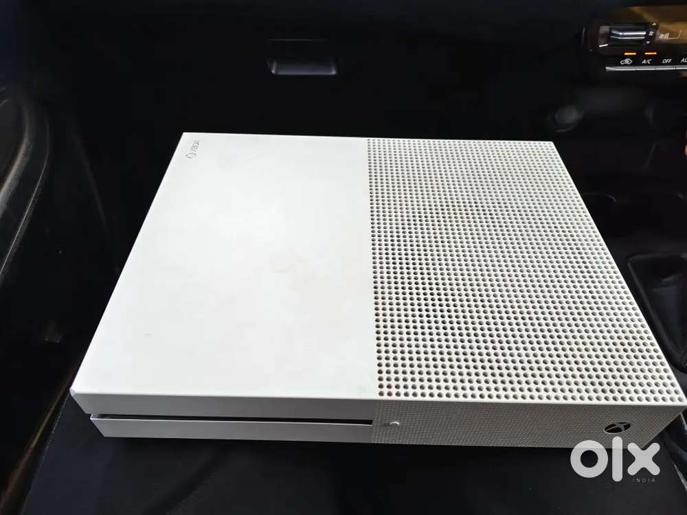 X box 360 one s 1TB