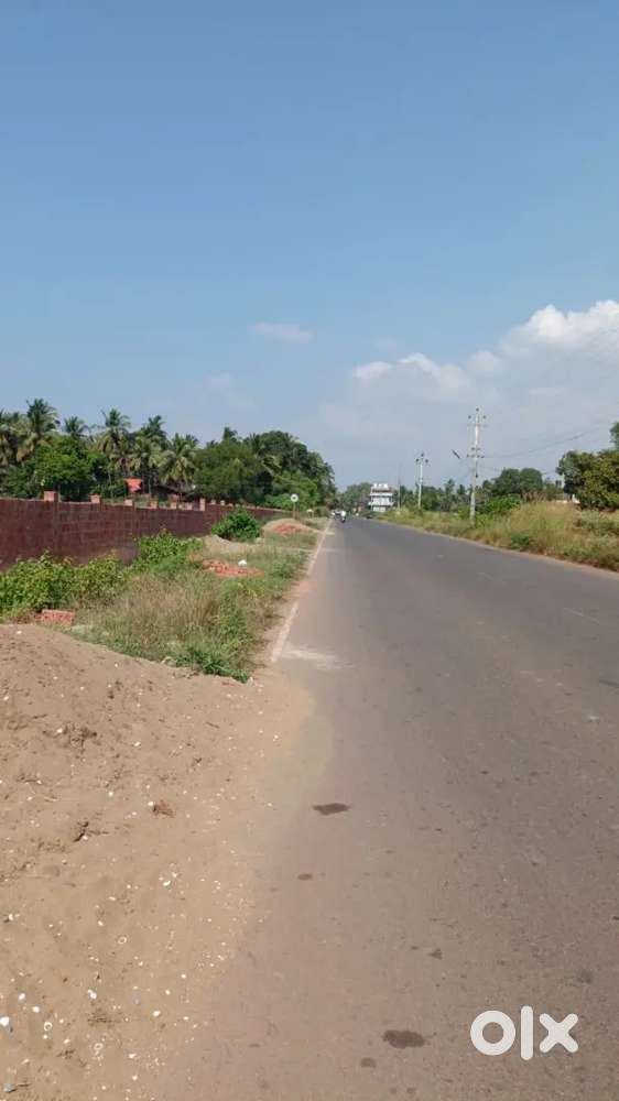 300 sqmt plot with SANAD for sale at Dabolim