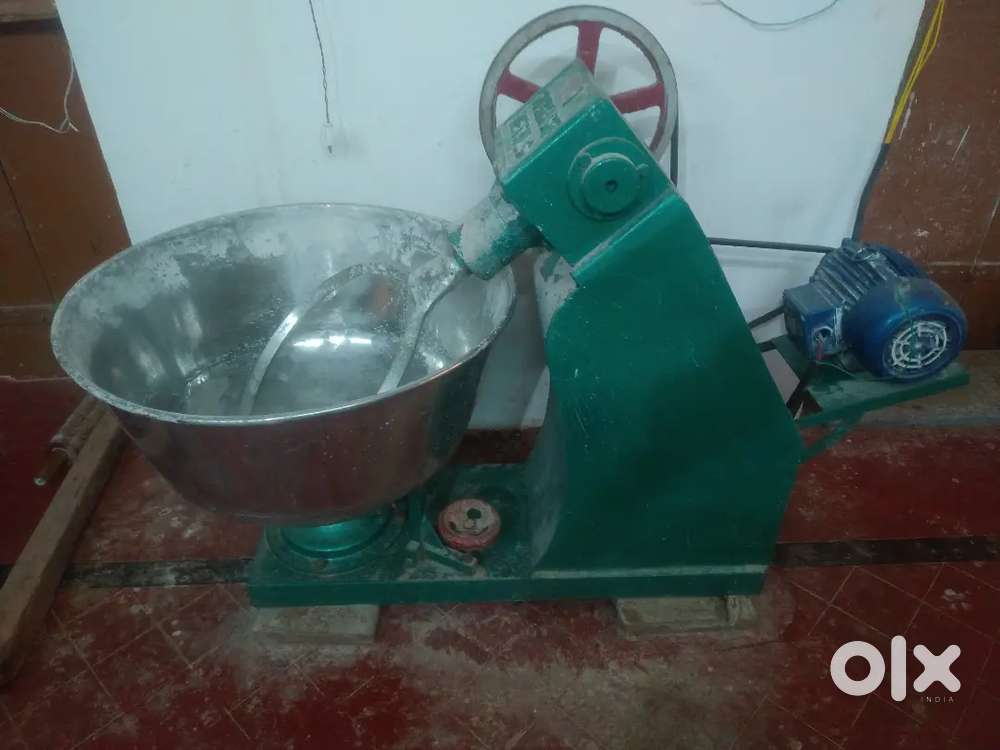 Mixer for bakery,commercial kitchen machine ( 30 kg)