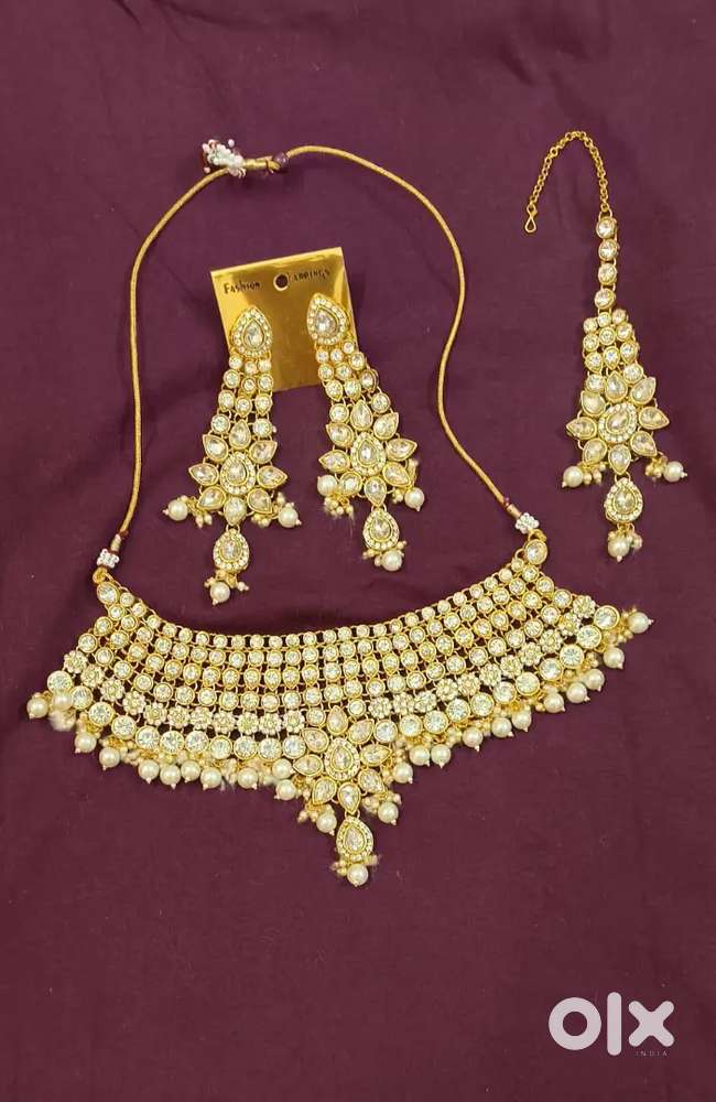 Brand New Necklace with Earrings & Tika