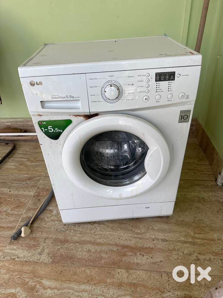 5.5 kg fully automatic front load LG washing Machine