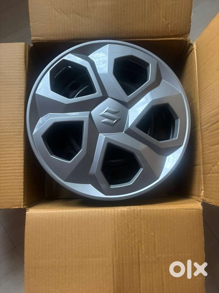 Veel rim maruthi breeza new 4 No each ₹1000 /-