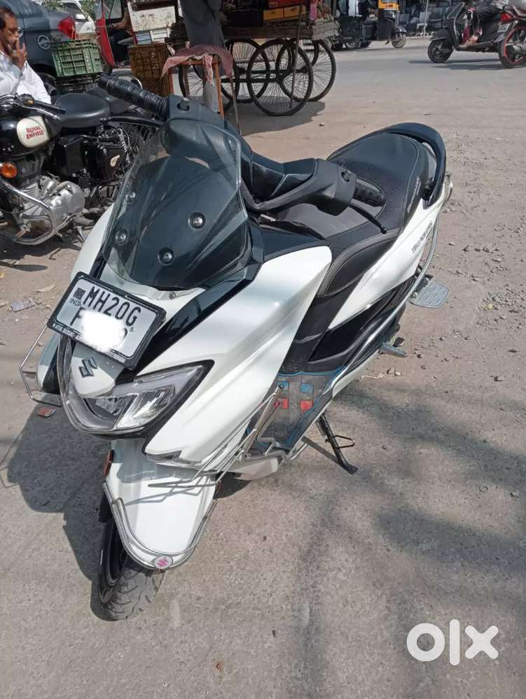 Suzuki burgman good condition one hand use